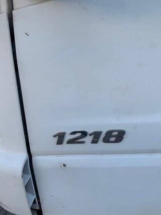 Camión rígido Mercedes  Atego 1218 2010