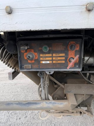Camión rígido Mercedes  Atego 1218 2010