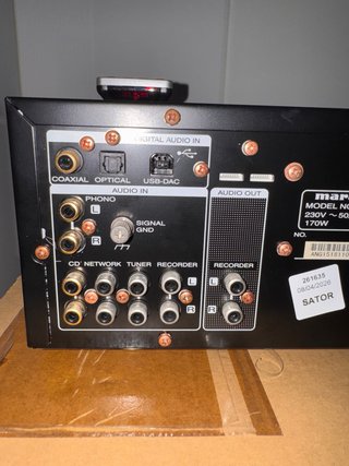 Amplificador Marantz PM7005 Hi-Fi Negro Estereo.