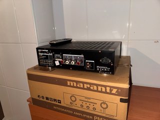 Amplificador Marantz PM7005 Hi-Fi Negro Estereo.