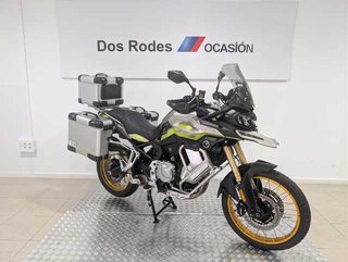 Voge 900DSX