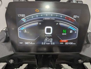 Voge 900DSX