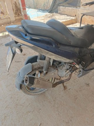 Gilera Nexus 125 Maxi Scooter