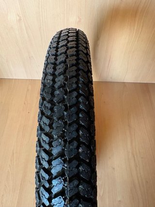 Neumático 3.00-12 para moto/ciclomotor