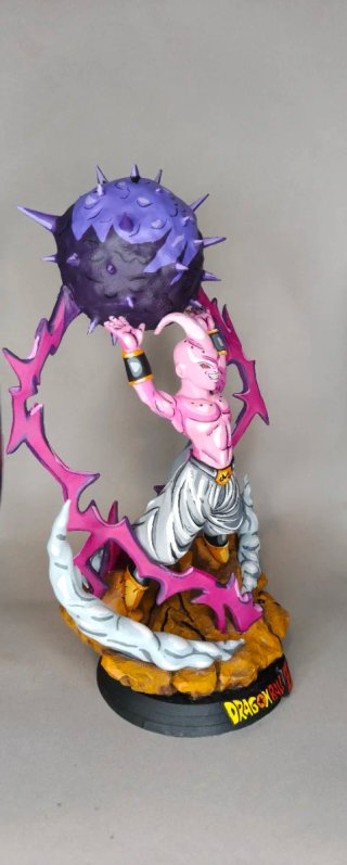 Figura Majin Buu Dragon Ball Z