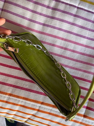 Bolso verde efecto piel cocodrilo