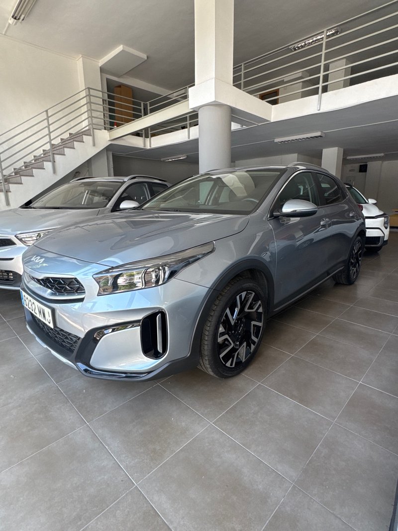 Kia XCeed 1.0 T-GDi Tech 2024