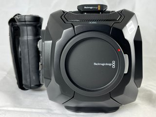 Cámara Blackmagic URSA Mini 4.6K montura EF