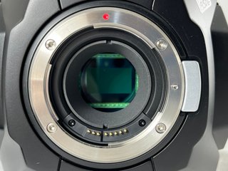 Cámara Blackmagic URSA Mini 4.6K montura EF