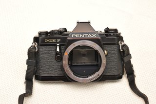 Cámara Pentax ME F + Lente 50mm f1.7