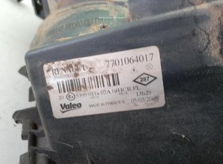 Renault 22847621 7701064017 faro derecho megane ii