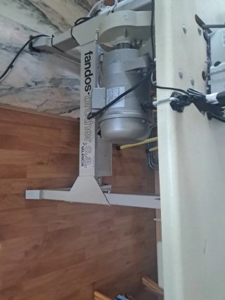 Máquina Overlock Brother