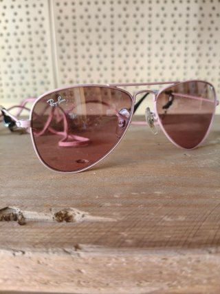 Gafas de sol Ray-Ban niña.