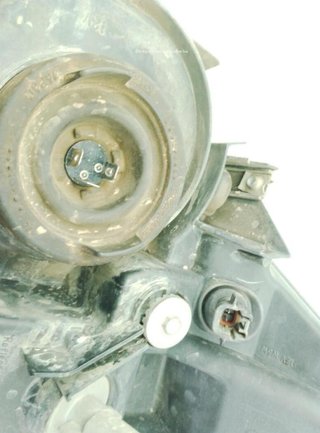 22147561 faro izquierdo nissan np300 navara (d40)