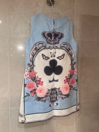 Vestido fiesta estampado corona y flores