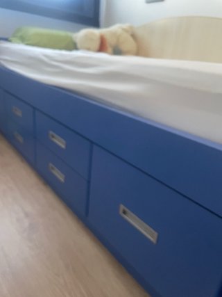 Mueble azul infantil