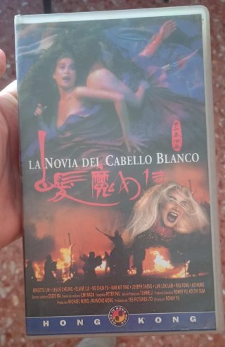 Película La Novia del Cabello Blanco en VHS