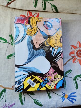 Eternos. Marvel Limited Edition. Panini.