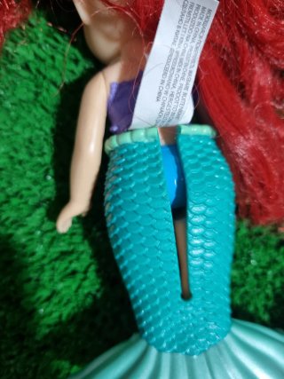 Muñeca Ariel Sirenita con Accesorios