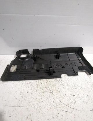 Toyota 169496 232635097 tapa motor yaris (_p9_)