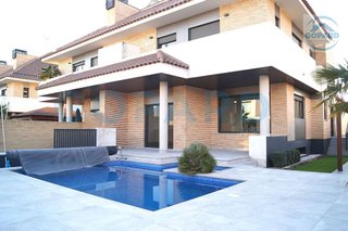 Casa pareada en alquiler en Villanueva de la Cañada en Villanueva de la Cañada
