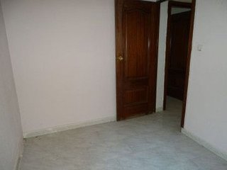 Piso en venta en Los Ángeles en Madrid