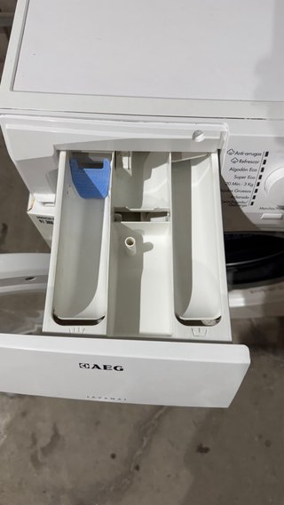 Lavadora AEG PROTECT 8kg