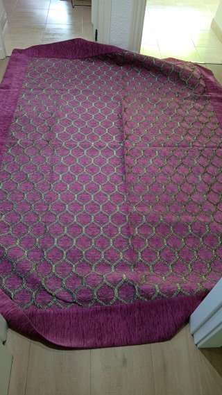 Alfombra turca bordada púrpura y dorada Entrega ma