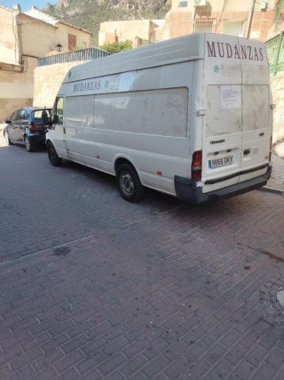 Furgoneta grande en Cieza murcia