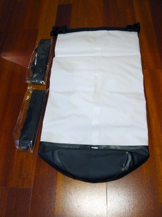 BOLSA MOCHILA ESTANCA MAZDA DRYBAG 10 LITROS