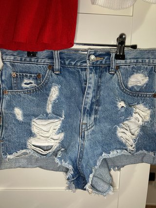 Vaqueros cortos rotos talla s