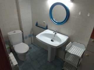 Se Alquila Habitación CHICA ESTUDIANTE