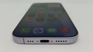 E586032-0 iPhone 17 256GB