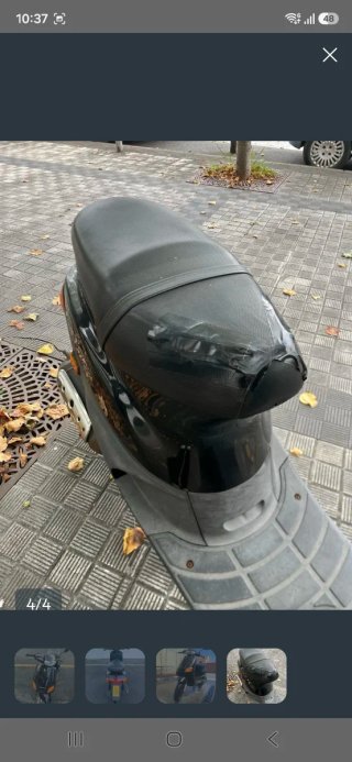 Piaggio Zip Scooter Negra