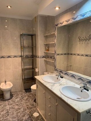 Piso en venta en Carranque - Haza Cuevas en Málaga