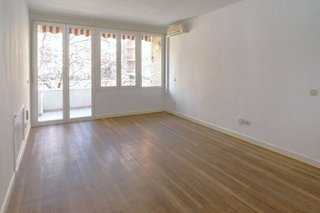 Piso en alquiler en Nueva España en Madrid