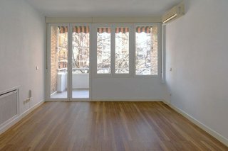 Piso en alquiler en Nueva España en Madrid
