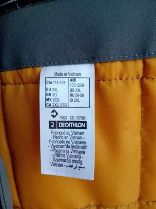 Parka Quechua Talla 2XL Spirit of Kalevala