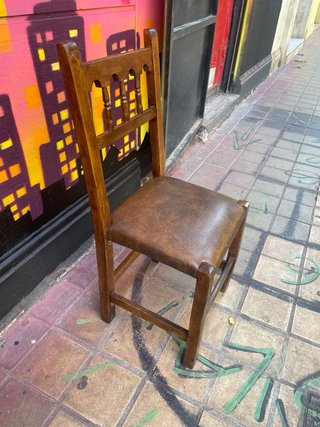 Juego de mesas y sillas de madera 8 mesas 16 silla