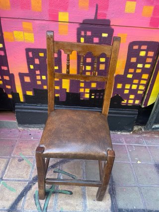 Juego de mesas y sillas de madera 8 mesas 16 silla
