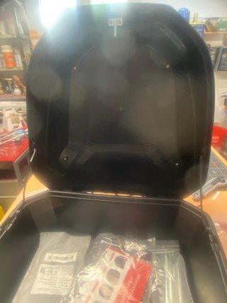 Maletero Casco Moto Negro
