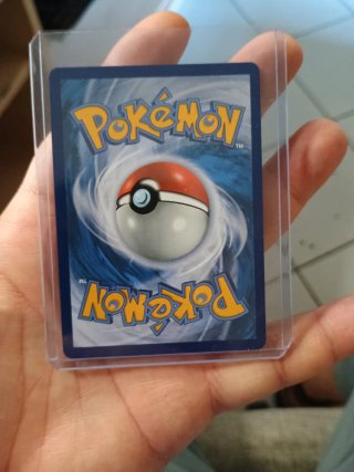 Carta Pokemon Aiuto Affare di Lt. Surge