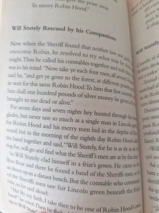 Libro Robin Hood en ingles y castellano