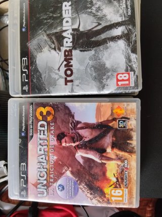 PS3 con 2 mandos y 5 juegos
