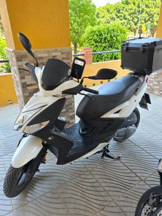 Kymco Agility City 125cc Scooter