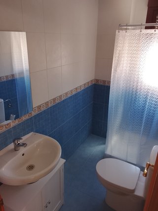 Alojamiento Habitación ESTUDIANTES DESAMPARADOS