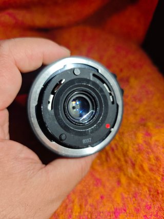Canon FD 35-70mm f/3.5-4.5 Zoom Lens