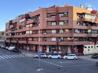 Local comercial en alquiler en San Nicasio - Campo de Tiro - Solagua en Leganés