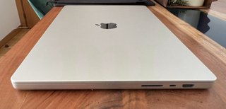 MacBook Pro 64GB 4TB Plata/Gris Espacial