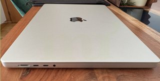 MacBook Pro 64GB 4TB Plata/Gris Espacial